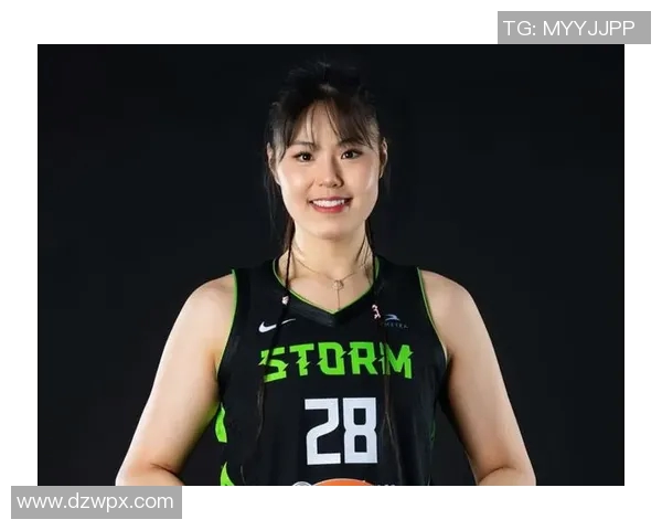 李月汝面临激烈竞争前景堪忧或将继续在风暴中挣扎求生